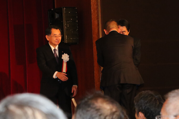 塩谷立後援会大会にてご挨拶1
