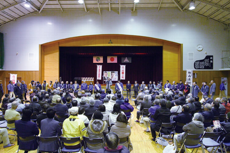 曳馬中学校での個人演説会全体の様子