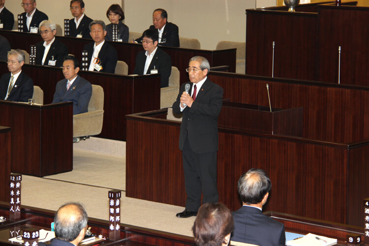 正・副議長選挙にて柳川さん