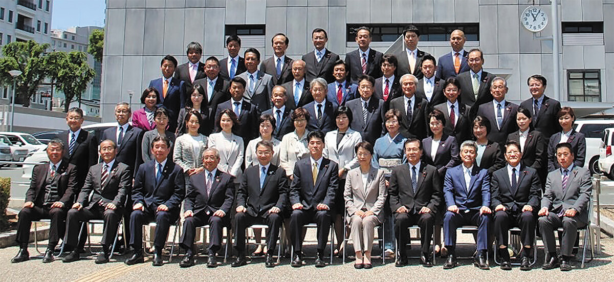 2023年議員の集合写真